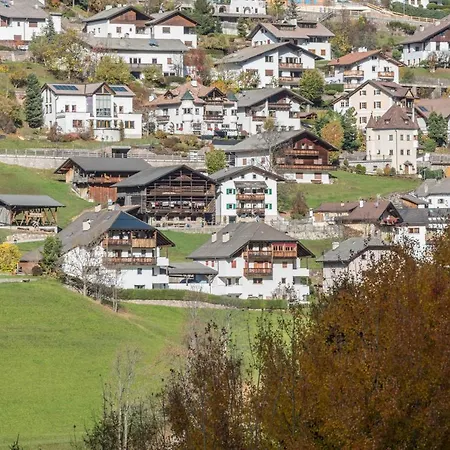 Erina App B2 Apartment Ortisei